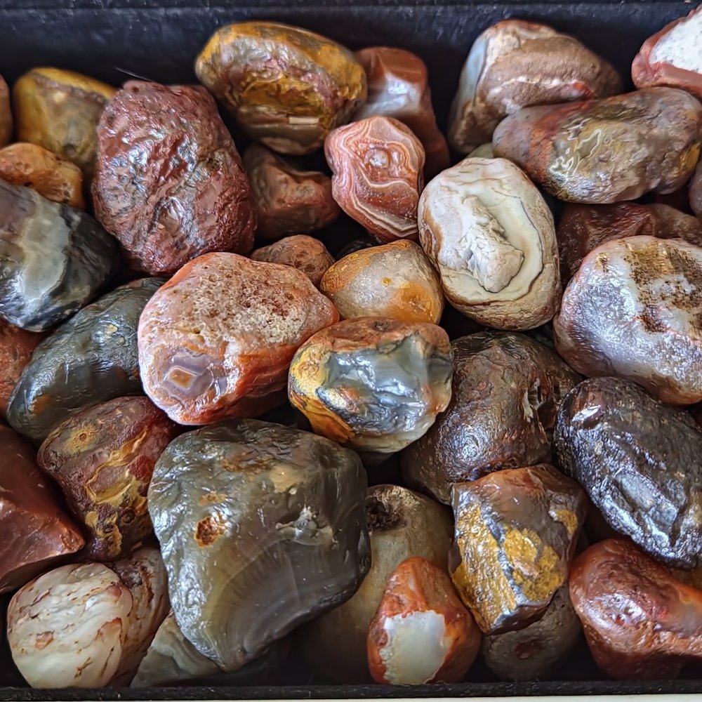 5 Lbs. of Lake Superior Natural Agates (not tumbled)